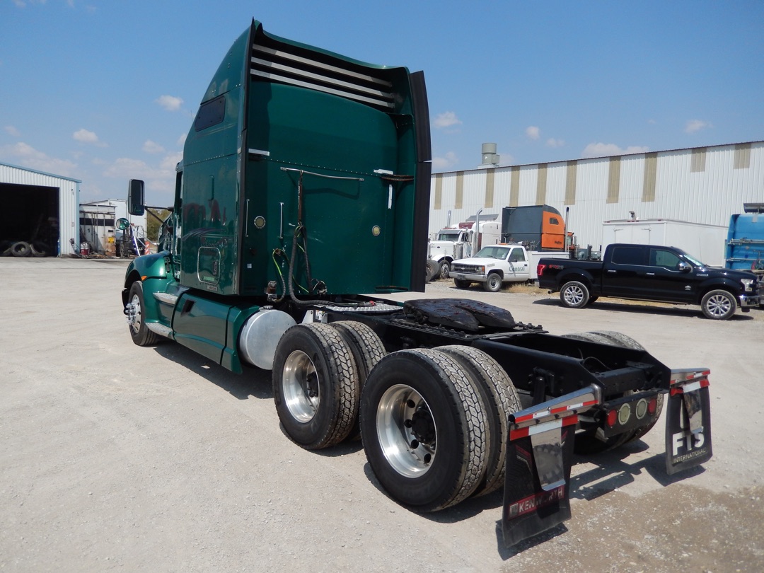 2012 KENWORTH T660 - Image 6